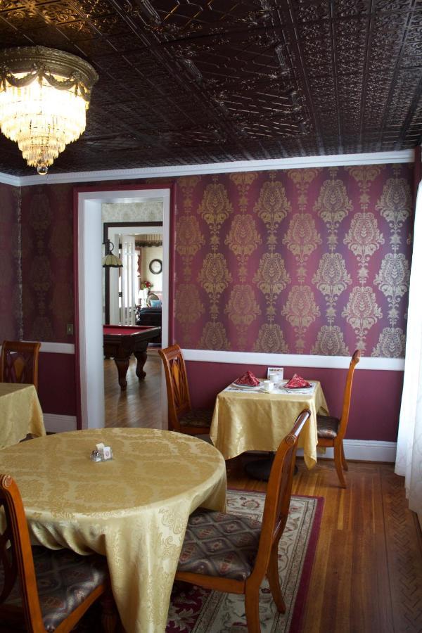 The Gridley Inn B&B Waterloo Ngoại thất bức ảnh