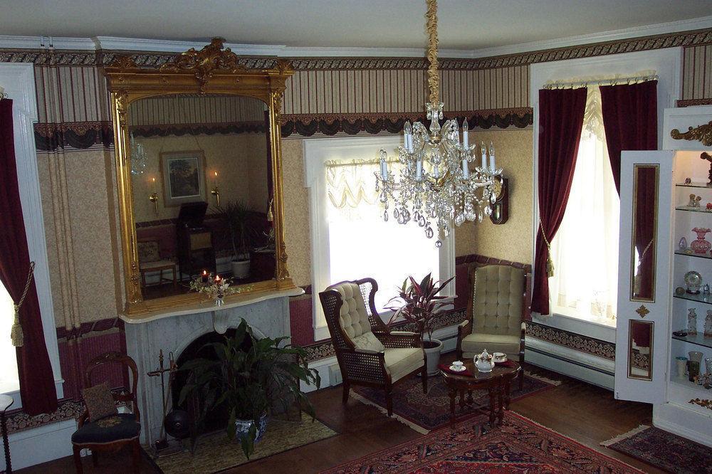 The Gridley Inn B&B Waterloo Ngoại thất bức ảnh
