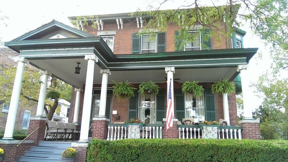 The Gridley Inn B&B Waterloo Ngoại thất bức ảnh