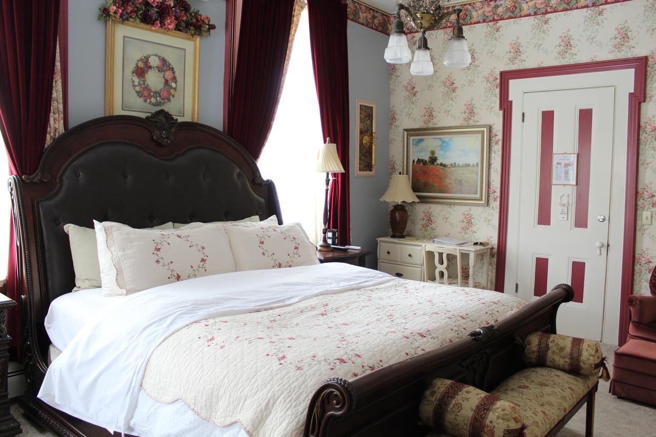 The Gridley Inn B&B Waterloo Ngoại thất bức ảnh