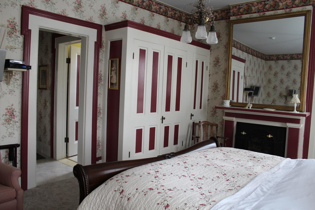 The Gridley Inn B&B Waterloo Ngoại thất bức ảnh