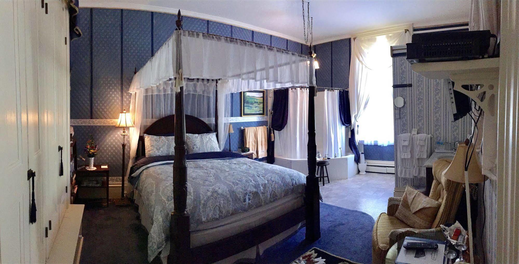 The Gridley Inn B&B Waterloo Ngoại thất bức ảnh